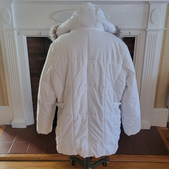 FREE TECH White Puffer Hooded Jacket Size 2X 18W/20W - Picture 9 of 14